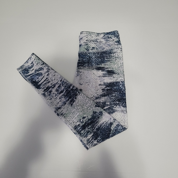 Fabletics   Women's   Size S   Leggings   Multicolor - Picture 2 of 9